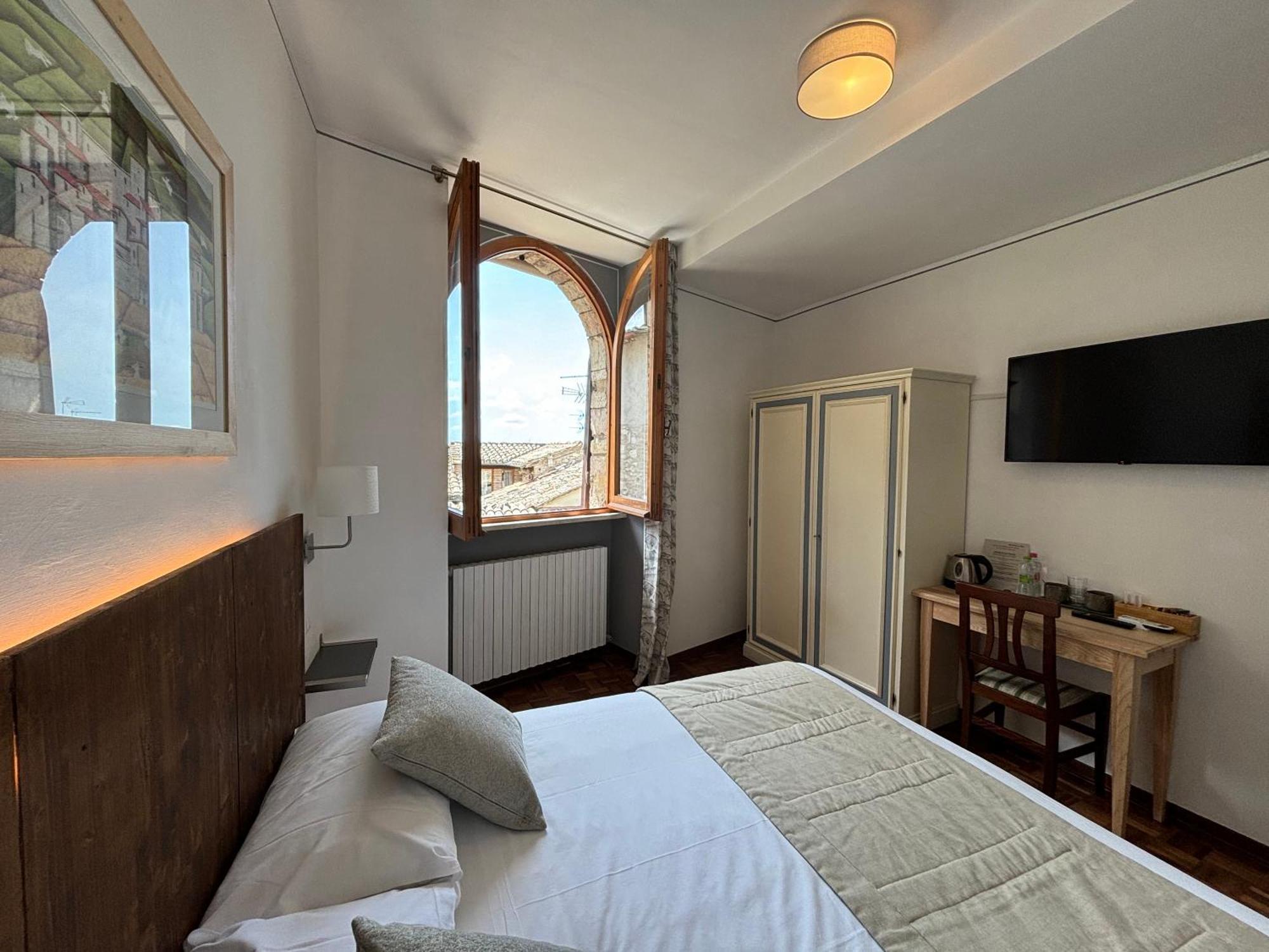 Hotel La Fortezza Assisi Eksteriør bilde