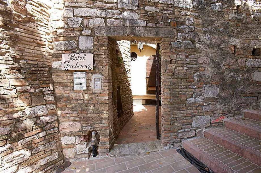 Hotel La Fortezza Assisi Eksteriør bilde